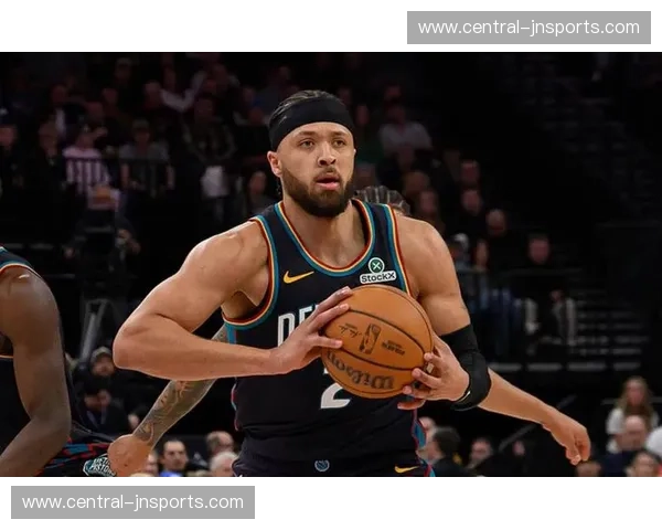 坎宁安29分11助攻主导下半场逆转 活塞力克魔术豪取三连胜